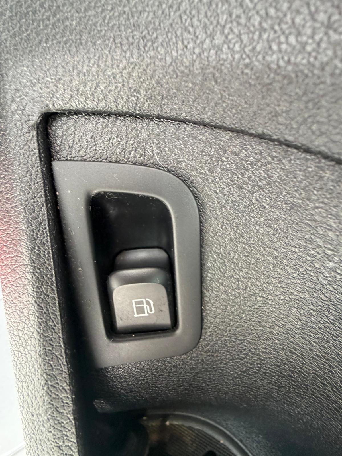 Audi A3 e-tron (2018) 1.4 TFSI e-tron Sportback 5dr Petrol Plug-in Hybrid e-S Tronic Euro 6 8.8kWh (204 ps) image 13