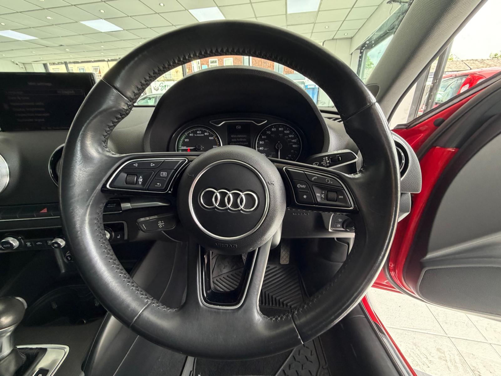 Audi A3 e-tron (2018) 1.4 TFSI e-tron Sportback 5dr Petrol Plug-in Hybrid e-S Tronic Euro 6 8.8kWh (204 ps) image 6