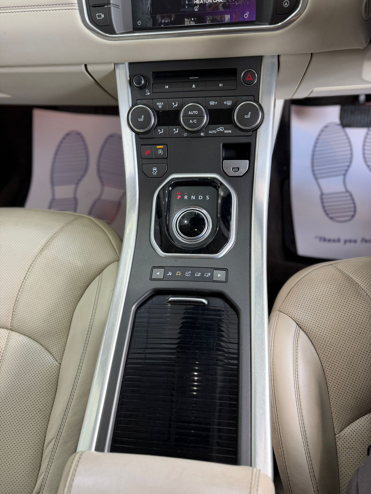 Land Rover Range Rover Evoque Autobiography (2016) image 27