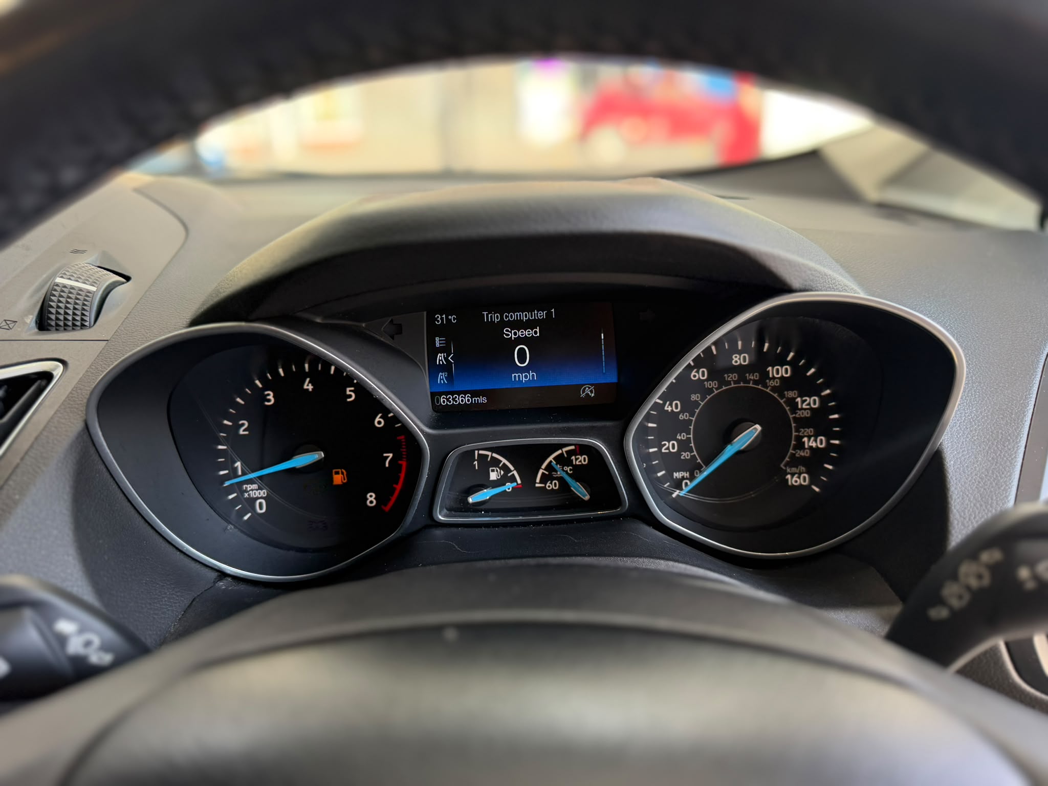 Ford C-Max Titanium image 3