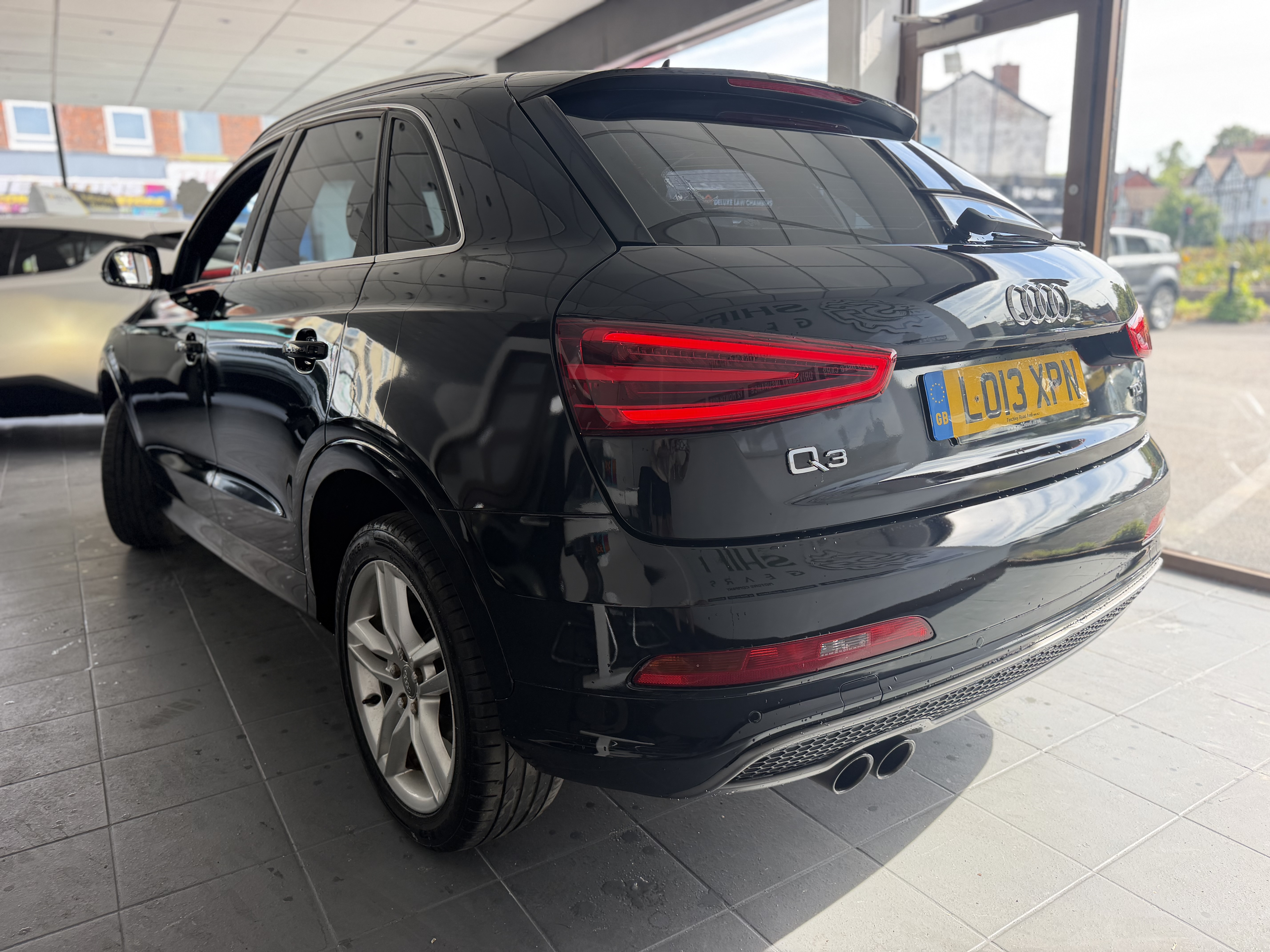 2013 Audi Q3 TDI QUATTRO S LINE image 2